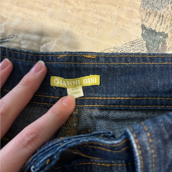 Gianni Bini Portia High-Rise Seamed Wide Flare Jeans - Picture 3 of 6